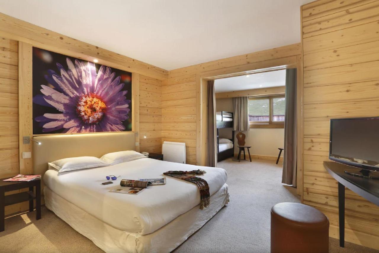 Les Roches 1500 Hotel Mieussy Exterior photo